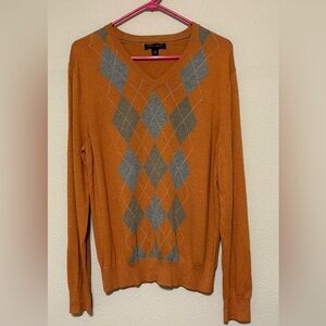 Banana Republic V-Neck Argyle Sweater in Orange and Gray